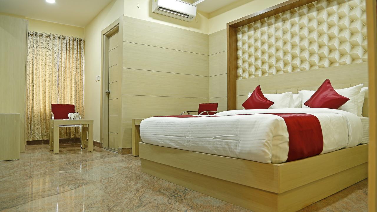 Shoba Elite Hotel Bangalore Exterior photo