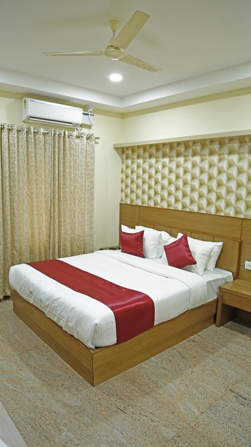 Shoba Elite Hotel Bangalore Exterior photo